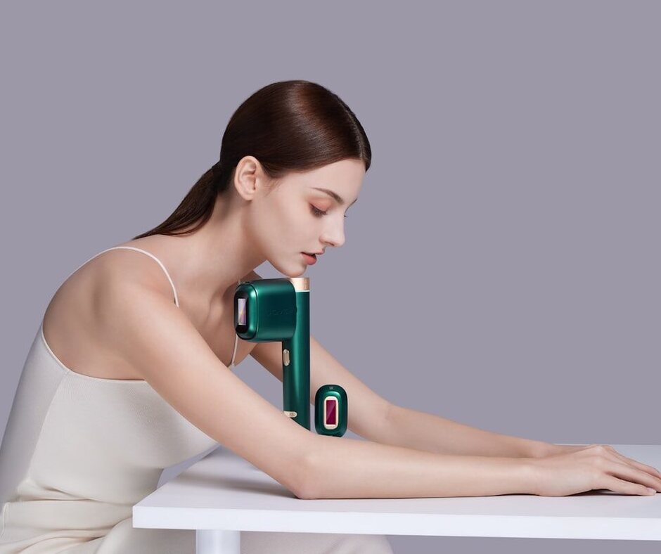 SoftWave Therapy vs. At-Home Devices: TENS, Massage Guns, and Red Light